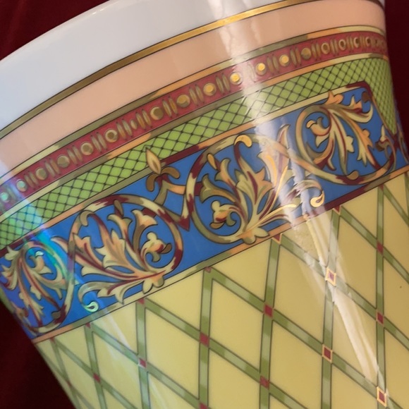 VERSACE RUSSIAN DREAMS ROSENTHAL VASE - Picture 11 of 13